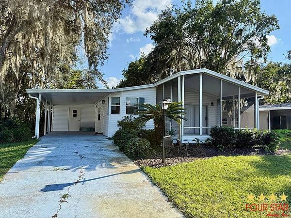 3152 Hickory Tree Ln, Lot 227, DeLand FL 32724