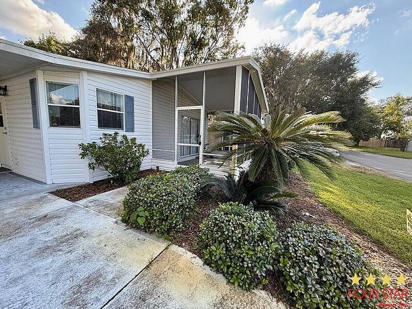 3152 Hickory Tree Ln, Lot 227, DeLand FL 32724