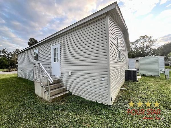 558 Sandy Palm Dr, Port Orange FL 32127