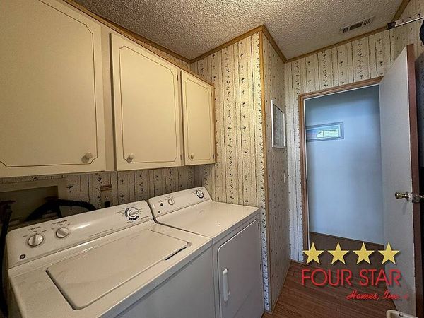 3208 E Derry Dr, Sebastian FL 32958
