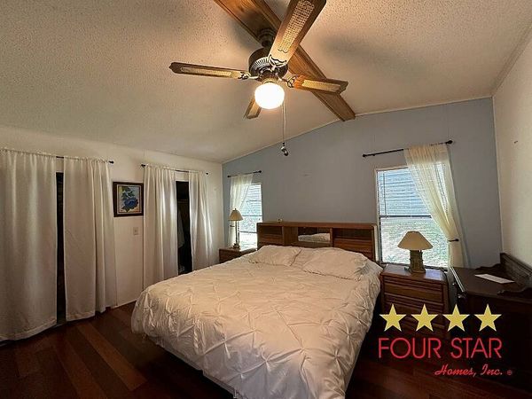 3208 E Derry Dr, Sebastian FL 32958
