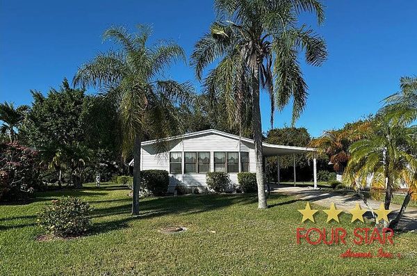 3208 E Derry Dr, Sebastian FL 32958