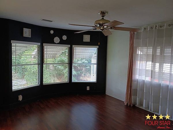 6612 Colonial Dr , Lot 687, Margate FL 33063