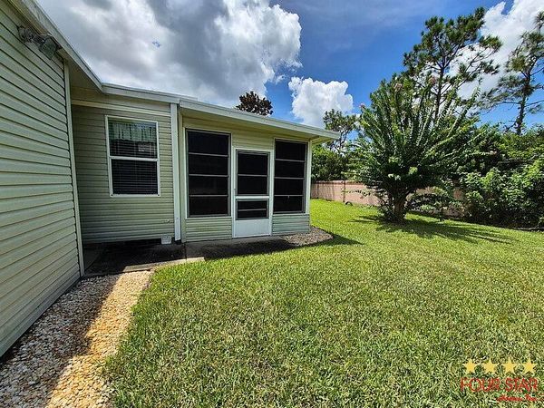 27 Pineview Lake Cir, Ormond Beach FL 32174