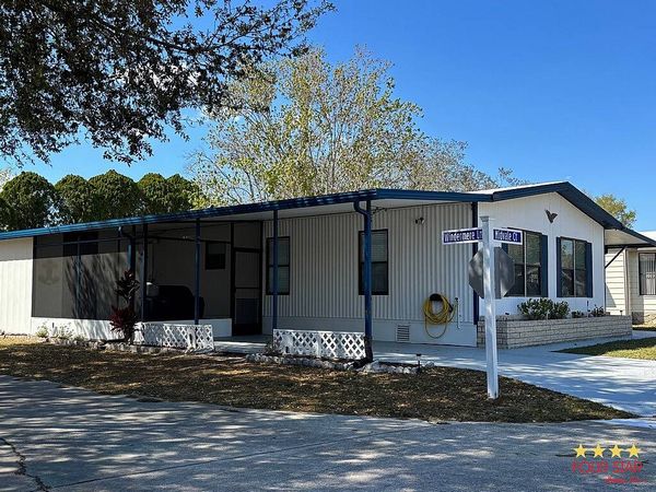 445 Midvale Ct, Orange City FL 32763