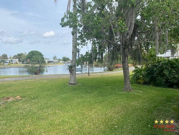 7300 20th St, Lot 299, Vero Beach FL 32966