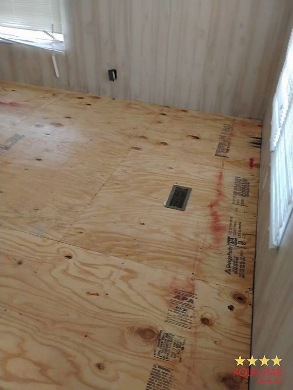 7 Quintana Roo Lane, Port St. Lucie FL 34952