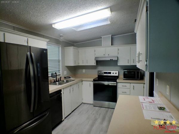 552 LEAF CIRCLE, DeLand FL 32724