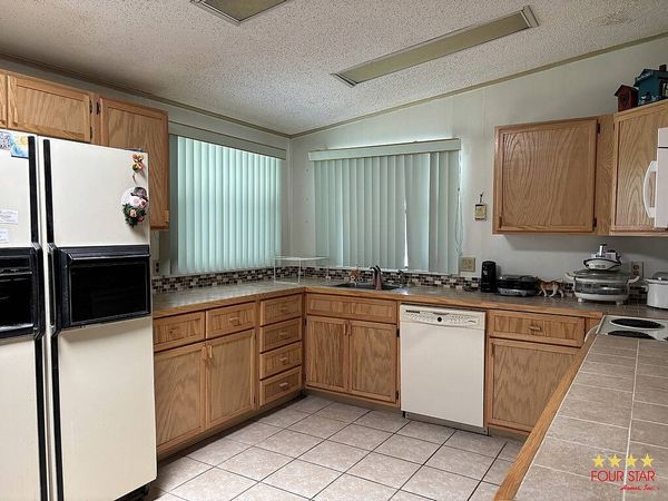 2374 Windermere Ln, Orange City FL 32163