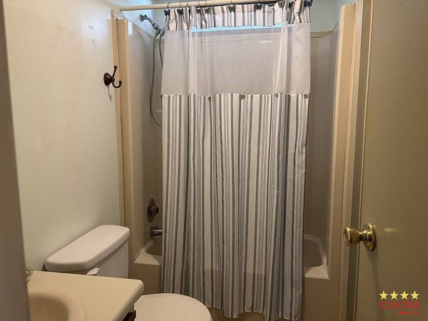2374 Windermere Ln, Orange City FL 32163