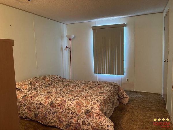 2374 Windermere Ln, Orange City FL 32163