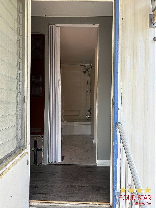 11 Annex Cir, Mount Dora FL 32757