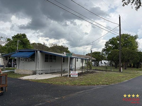 11 Annex Cir, Mount Dora FL 32757