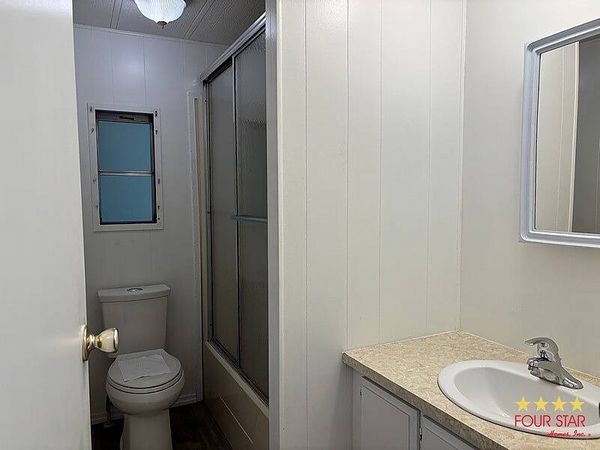 2425 GreenHedge Dr, Orange City FL 32763