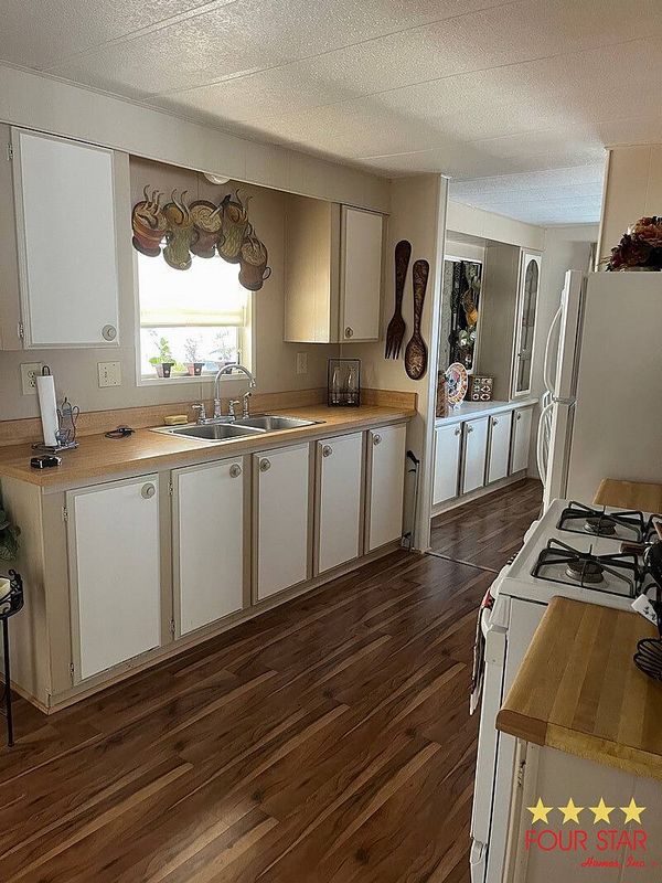 188 Forest Lane, DeBary FL 32713