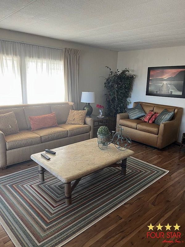 188 Forest Lane, DeBary FL 32713