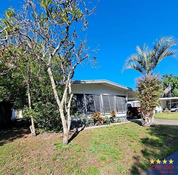 100 Hacienda Dr, Winter Springs FL 32708