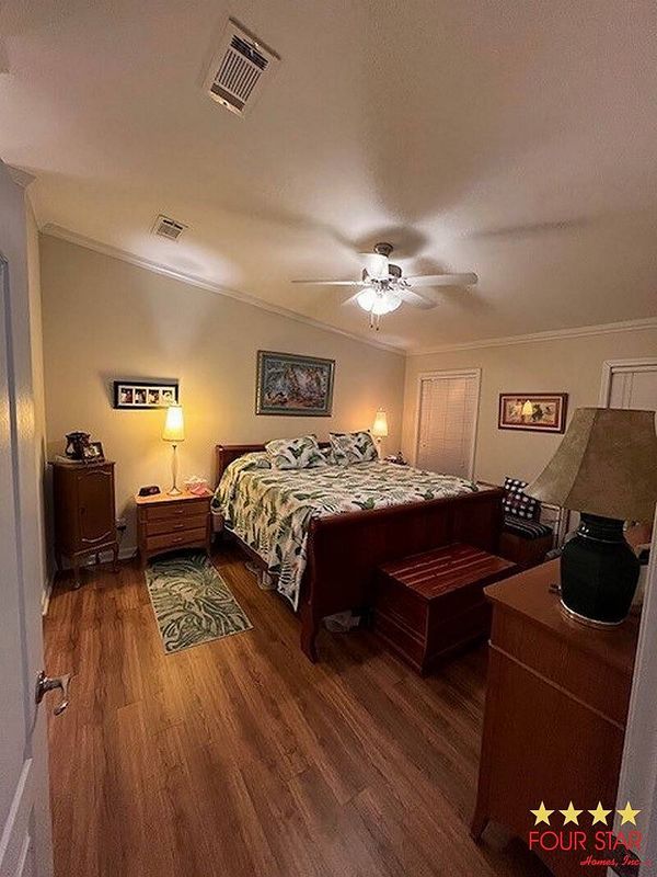 2184 Pebble Beach Blvd, Orlando FL 32826