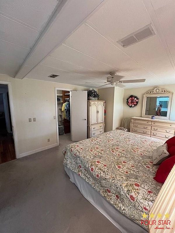2120 Pebble Beach Blvd, Orlando FL 32826