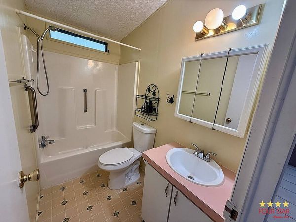 956 Lantania Place, Oviedo FL 32765