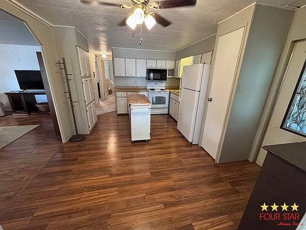 1209 Laurel Oak Dr, DeLand FL 32724