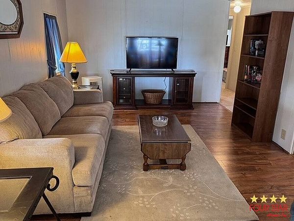 1209 Laurel Oak Dr, DeLand FL 32724
