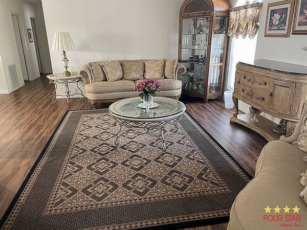 1932 Sunflower, Sebring FL 33872
