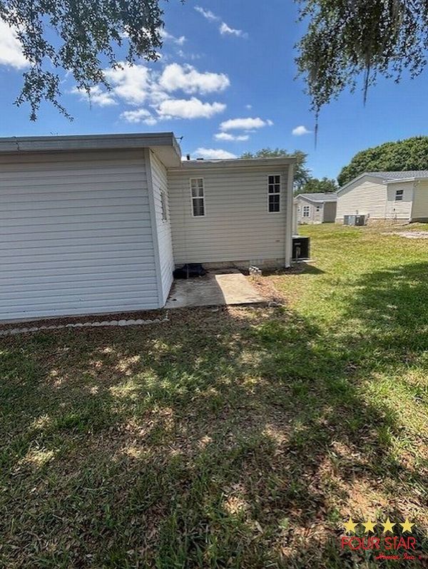 340 kingslake, DeBary FL 32713