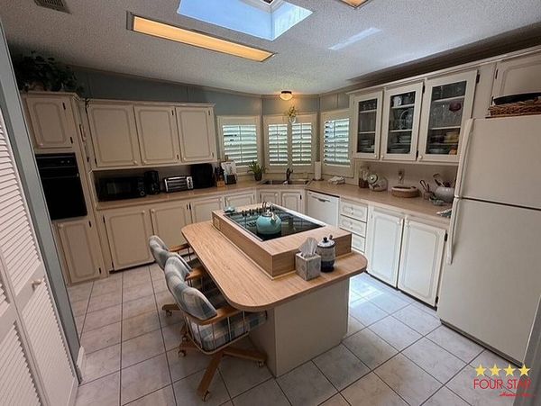10 Rainbow Falls Dr, Ormond Beach FL 32174