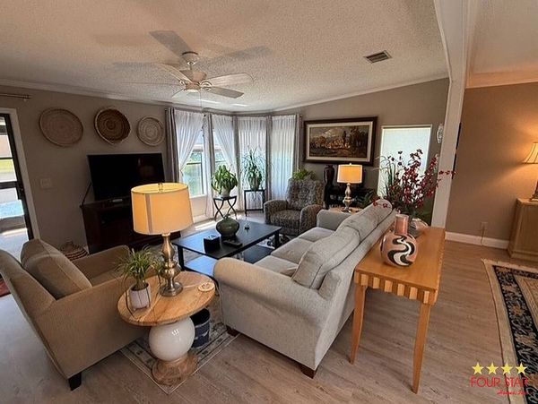10 Rainbow Falls Dr, Ormond Beach FL 32174