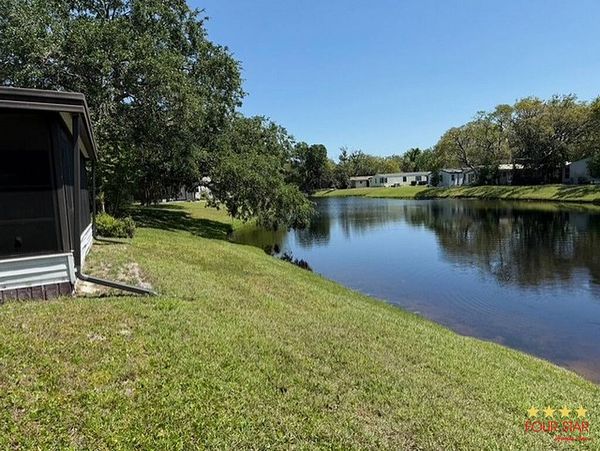 10 Rainbow Falls Dr, Ormond Beach FL 32174