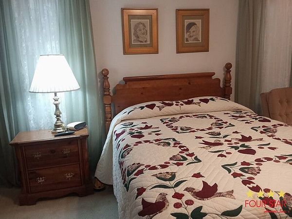 378 Kings Lake Dr, DeBary FL 32713
