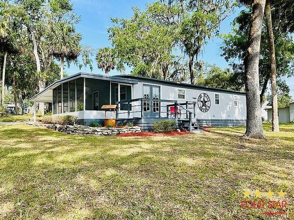 128 Queens Dr, Leesburg FL 34748