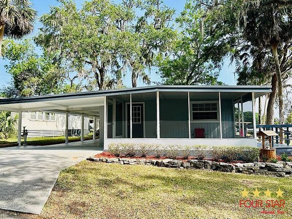 128 Queens Dr, Leesburg FL 34748