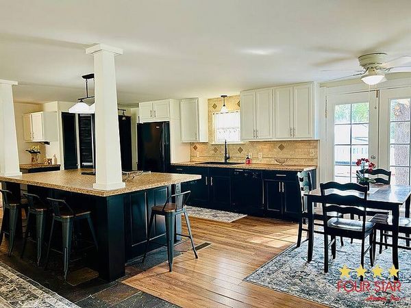 128 Queens Dr, Leesburg FL 34748