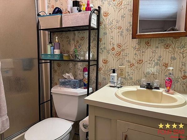 340 Pineview Dr, Orange City FL 32763