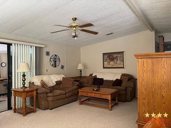 340 Pineview Dr, Orange City FL 32763