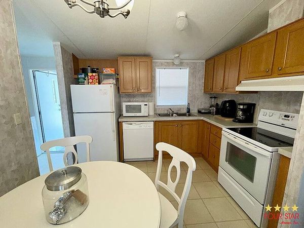 226 Misty Ridge Ln, Davenport FL 33987