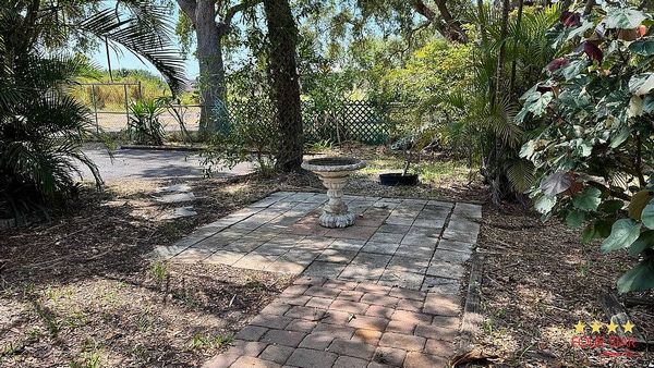 555 Fourth St, Lot 36, Vero Beach FL 32962