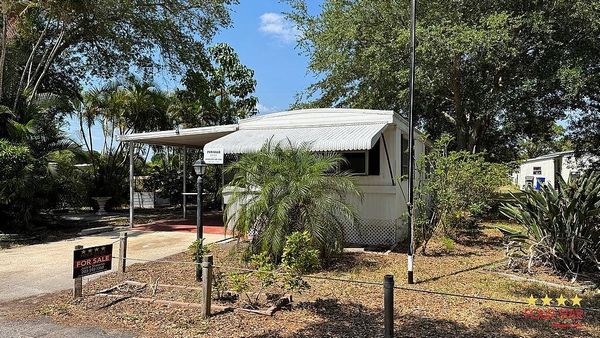 555 Fourth St, Lot 36, Vero Beach FL 32962