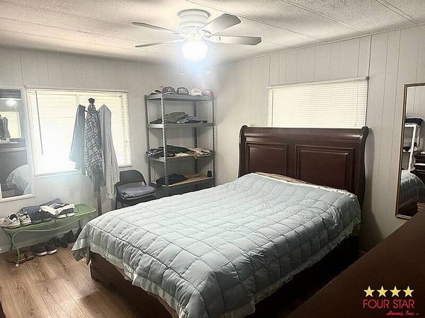 13048 Lemon Ave, Grand Island FL 32735