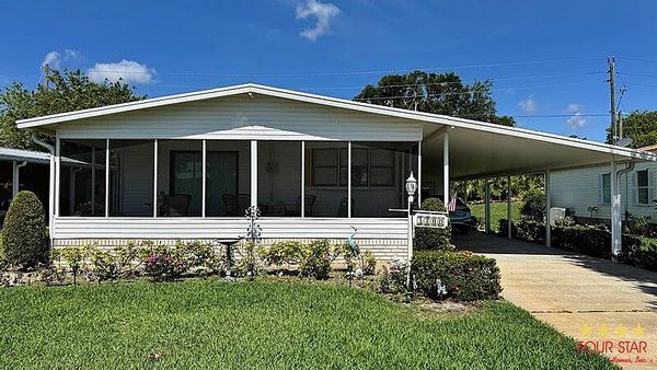 3200 E Derry Dr, Sebastian FL 32958
