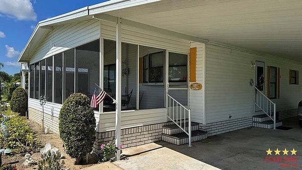 3200 E Derry Dr, Sebastian FL 32958