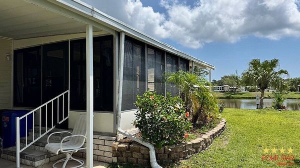 5 Ecuador Way, Fort Pierce FL 34951
