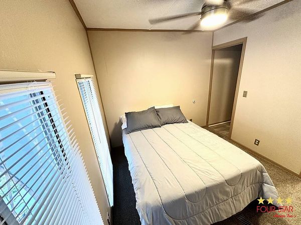31 Twin Coach Ct, Daytona Beach FL 32119