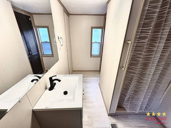 31 Twin Coach Ct, Daytona Beach FL 32119