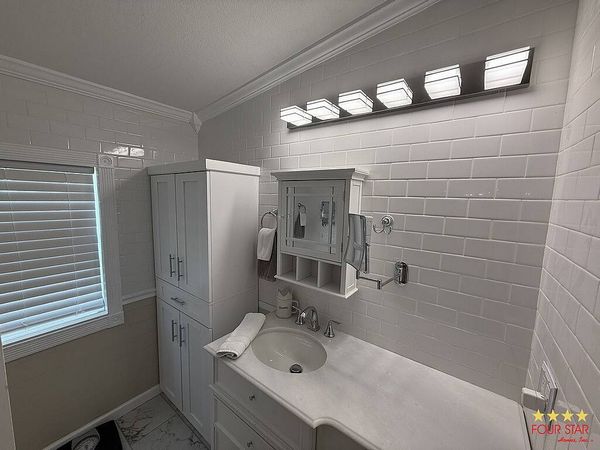 37 Pineview Circle, Ormond Beach FL 32174