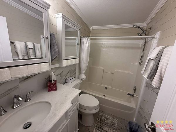 37 Pineview Circle, Ormond Beach FL 32174