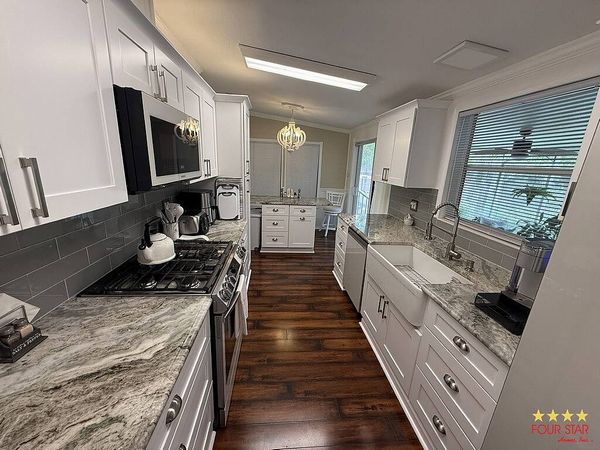37 Pineview Circle, Ormond Beach FL 32174