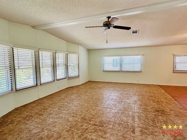 28944 Hubbard St, Lot 136, Leesburg FL 34748